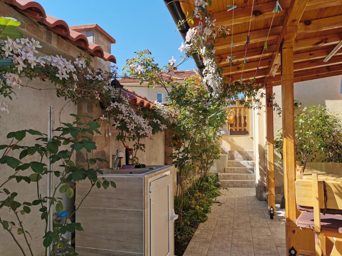 Rose Valley Guest House Kazanlak Luaran gambar